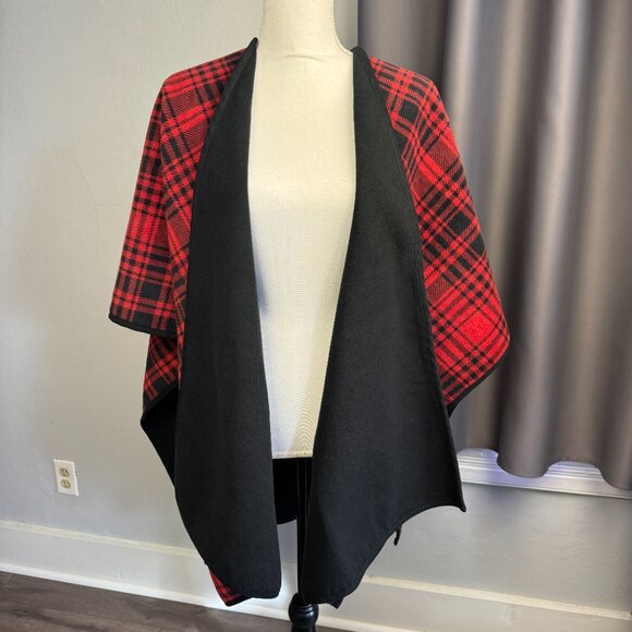 Fleece Red Black Buffalo Plaid Wrap Cape Blanket Poncho Reversible One Size Wmns - Picture 5 of 14
